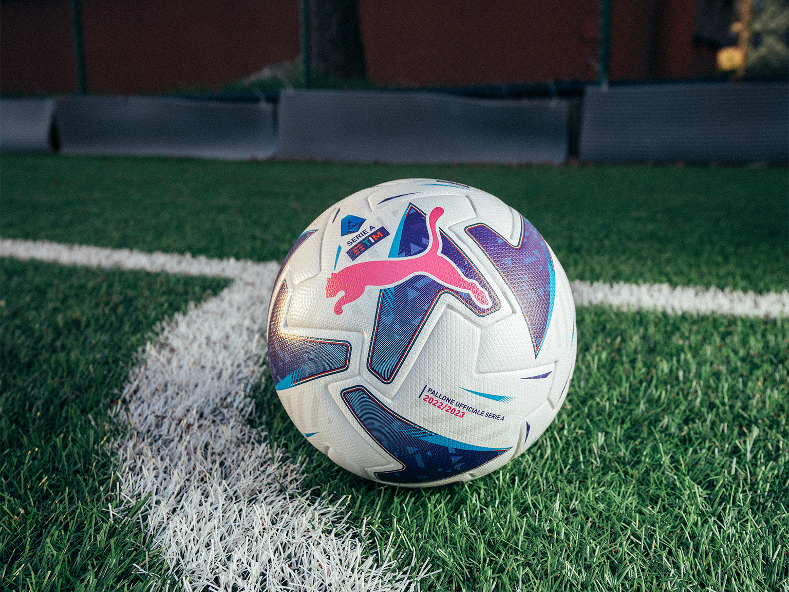 Puma seria A official match ball good