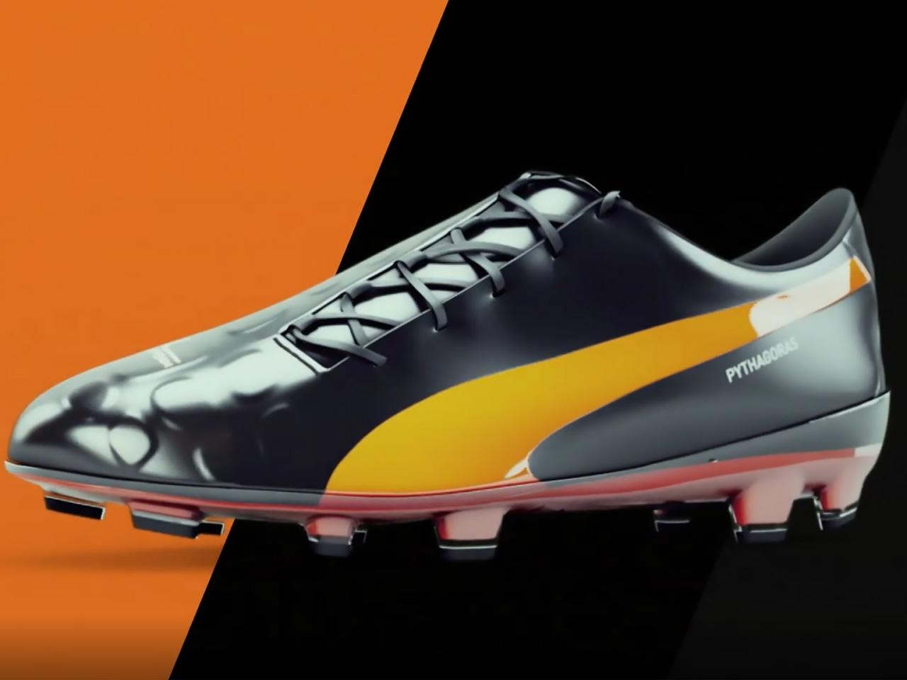 PUMA´s Evolocity Football Boot